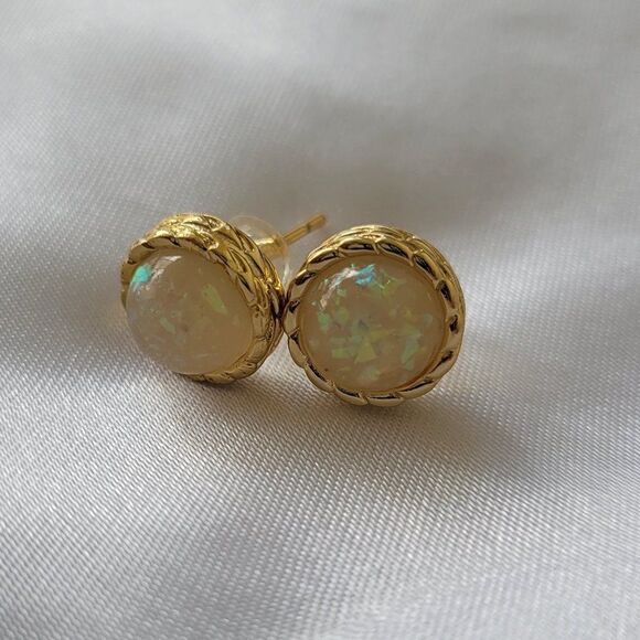 Gold Filled Stud Earrings - Picture 7 of 7